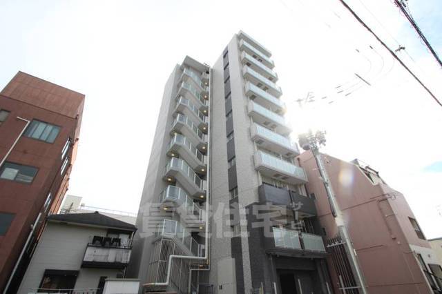 神戸市兵庫区船大工町のマンションの建物外観
