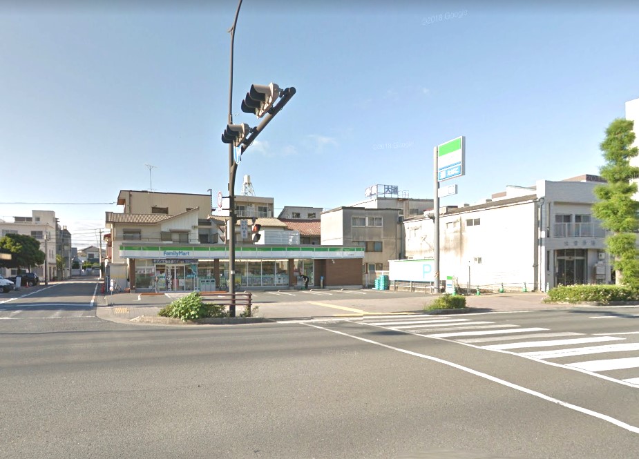 コンビニ　ファミリーマート佐古四番町店（コンビニ）まで714m