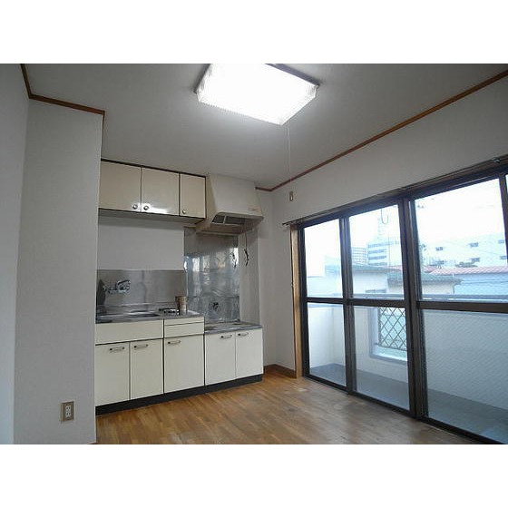 居室・リビング　画像は類似物件のものになります。