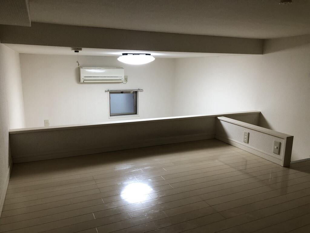その他部屋・スペース　MY LIFEのロフトからの眺め☆