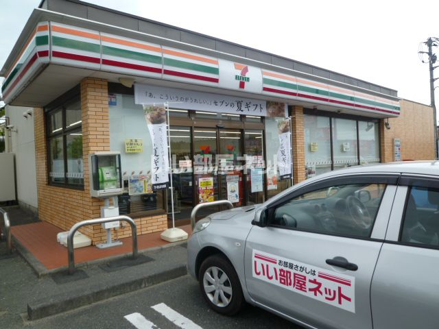 コンビニ　セブンイレブン北茨城上桜井店（コンビニ）まで1417m