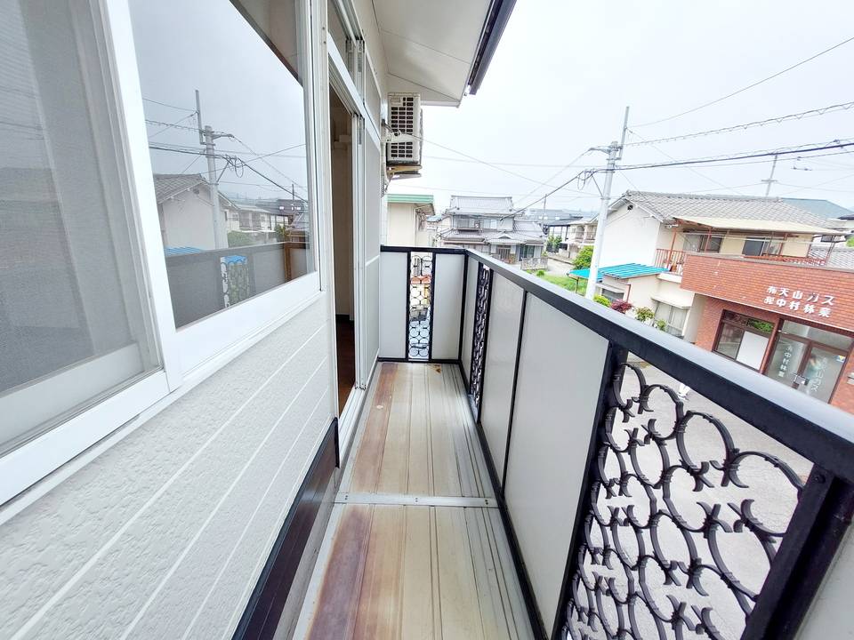 バルコニー　バルコニー