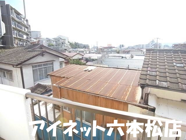 【福岡市城南区友泉亭のマンションの眺望】