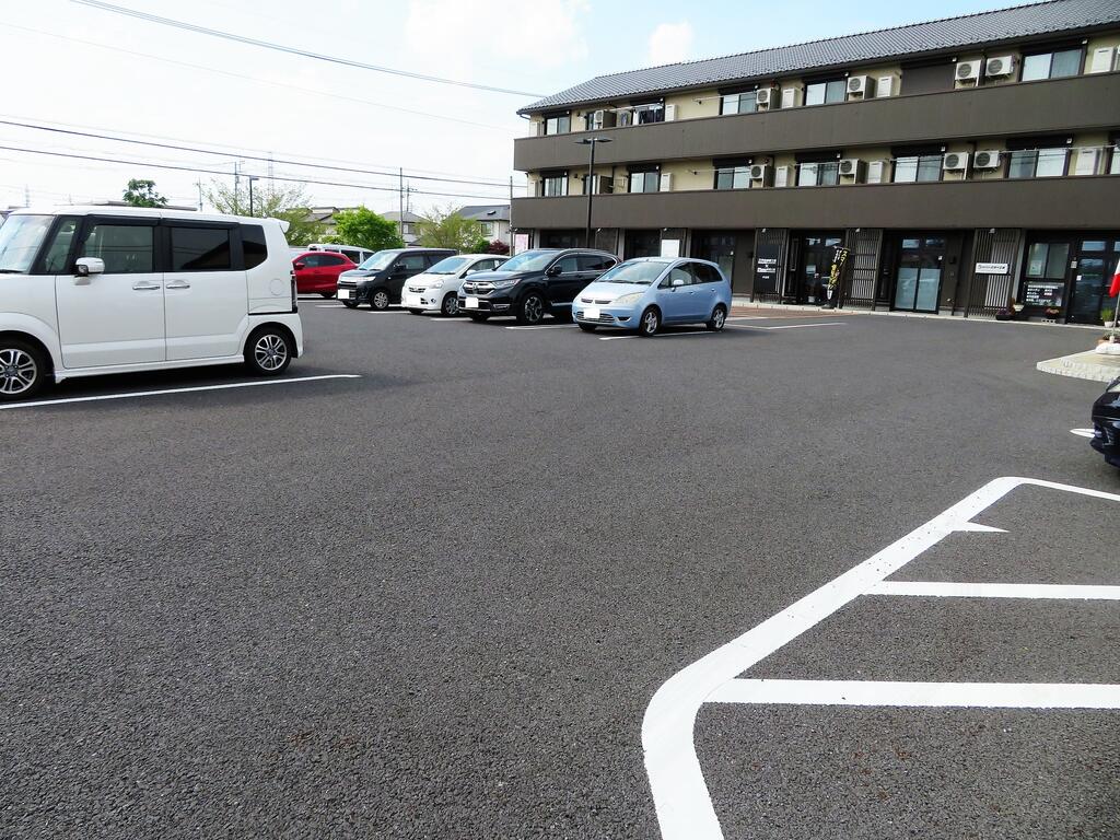 収納　お問い合わせはお早めに！