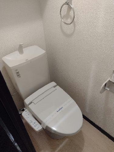 トイレ　備品や設備仕様は号室等により異なるため現地をご確認ください。