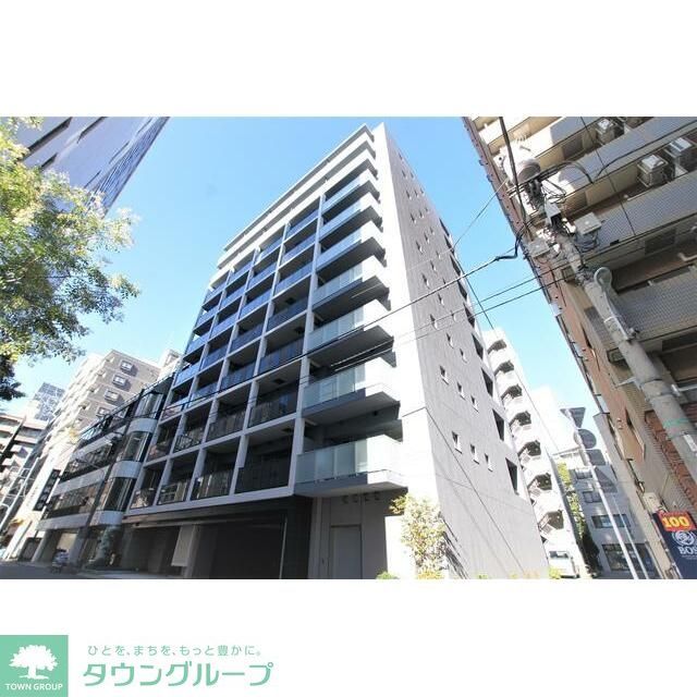 中央区日本橋箱崎町のマンションの建物外観