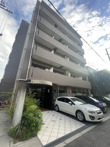 大阪市西成区玉出東のマンションの建物外観