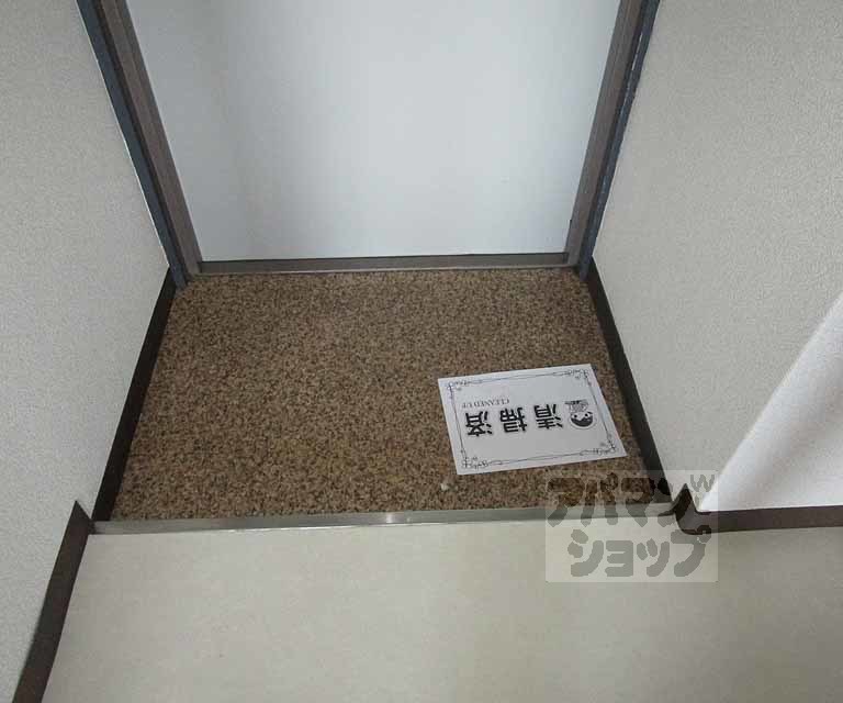 玄関　３－Ｅの写真です。