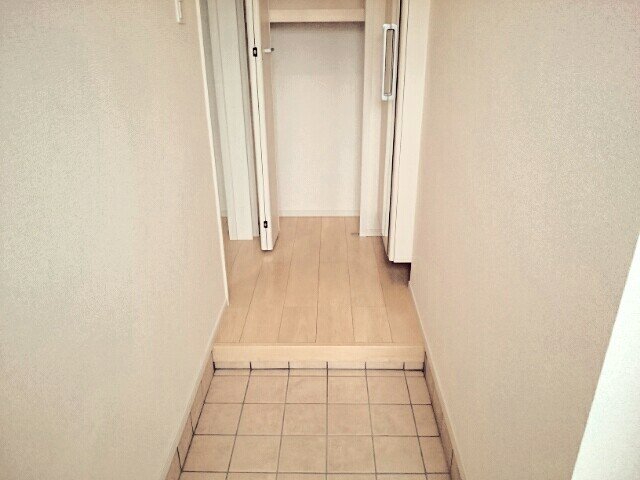 玄関　落ち着いた玄関です