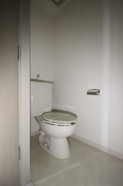 トイレ　同物件別室です。