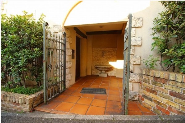 エントランス　エントランス