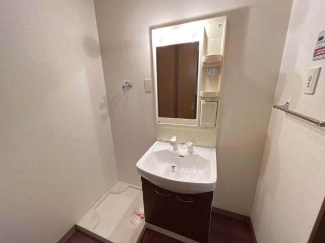 洗面設備　洗髪洗面化粧台