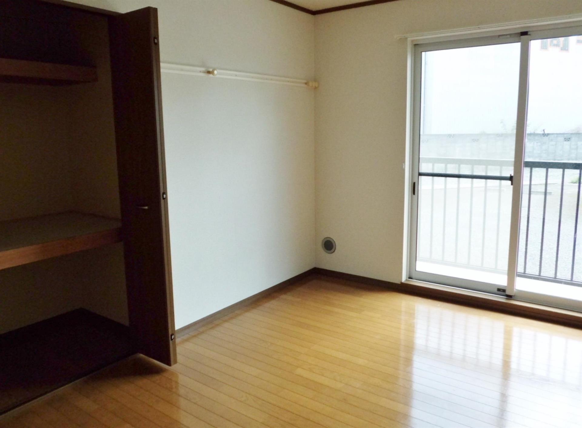 居室・リビング　すべて参考写真(103号室)