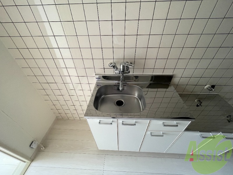 洗面設備　洗面台がございませんので歯磨きはコチラでお願い致します。