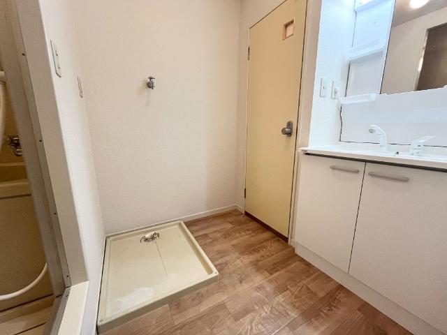 その他　洗濯機置場