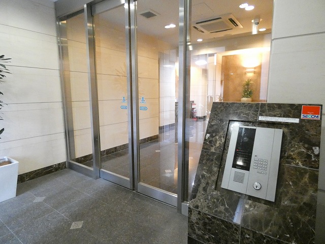 エントランス　エントランス