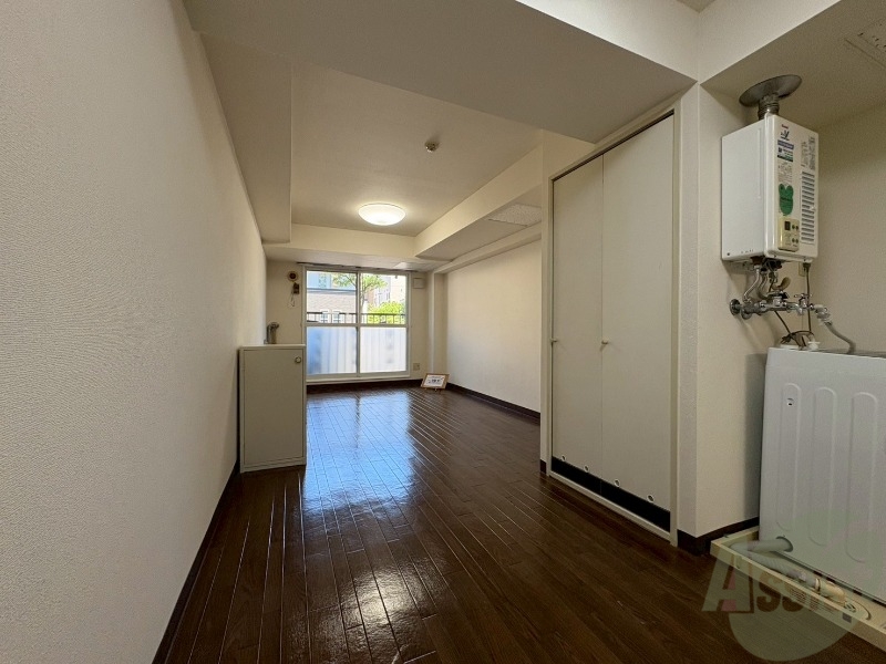 居室・リビング　広くてキレイなお部屋が広がっていて、充実した生活が送れそう。