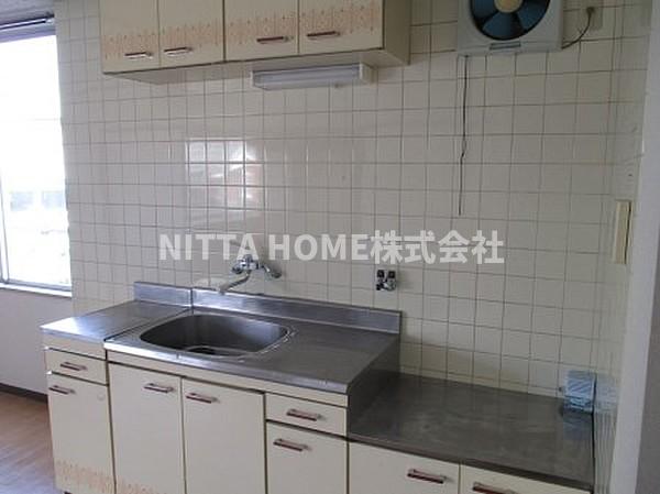 キッチン　ガスコンロ設置可能です♪