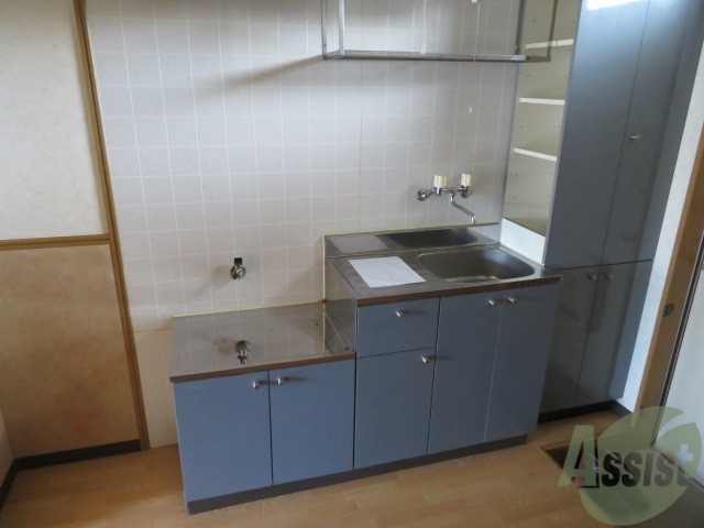 キッチン　キッチンはオシャレなデザインでした。洗い場も大きい。