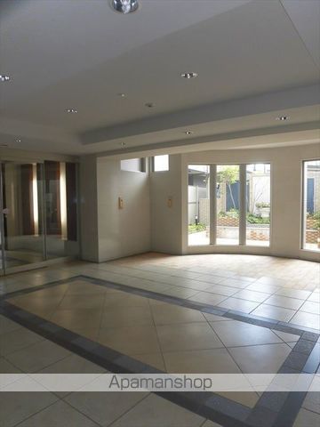 ロビー　ロビー