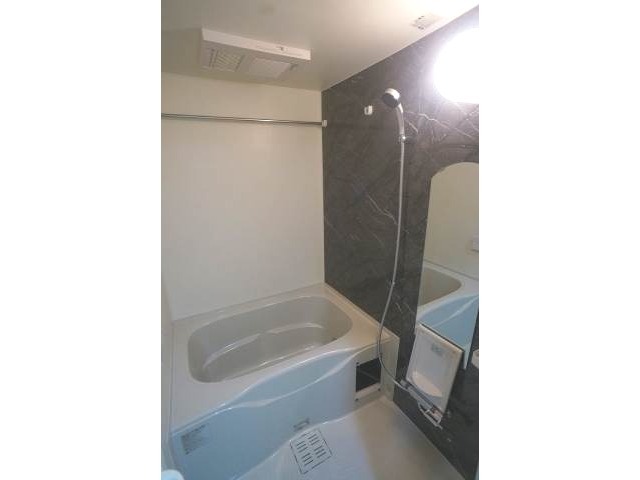 バス・シャワールーム　同型イメージ