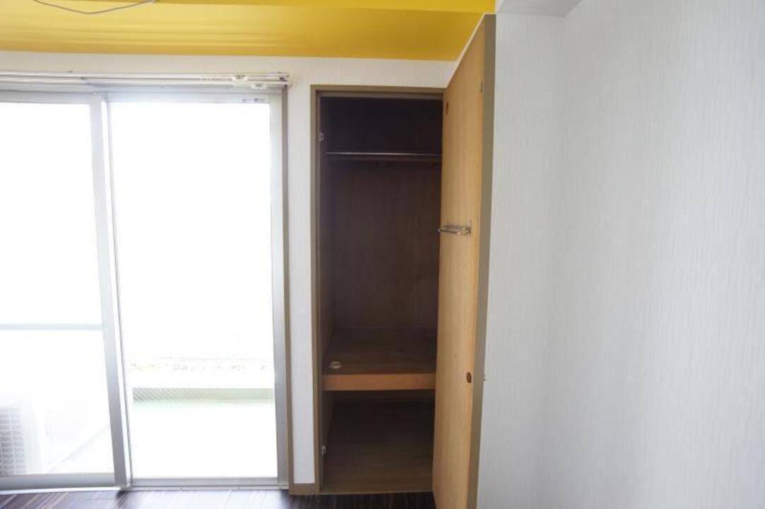 収納　クローゼット