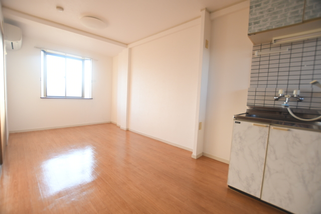 居室・リビング　リビング