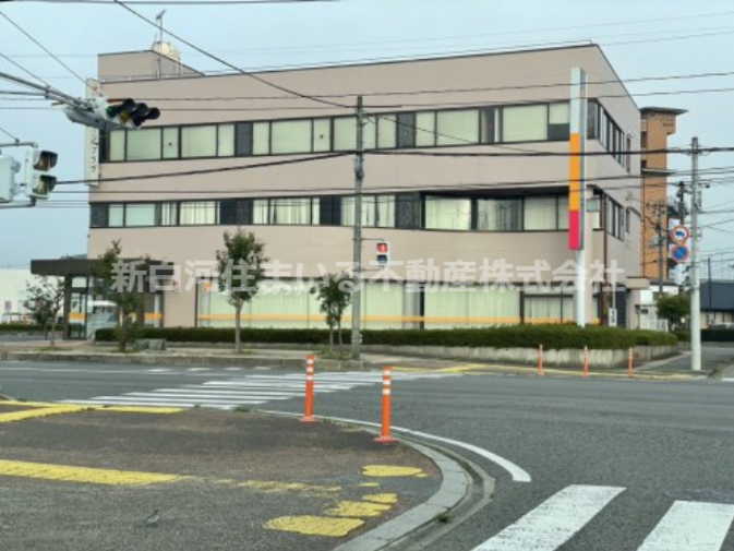 銀行　福島銀行白河支店（銀行）まで567m