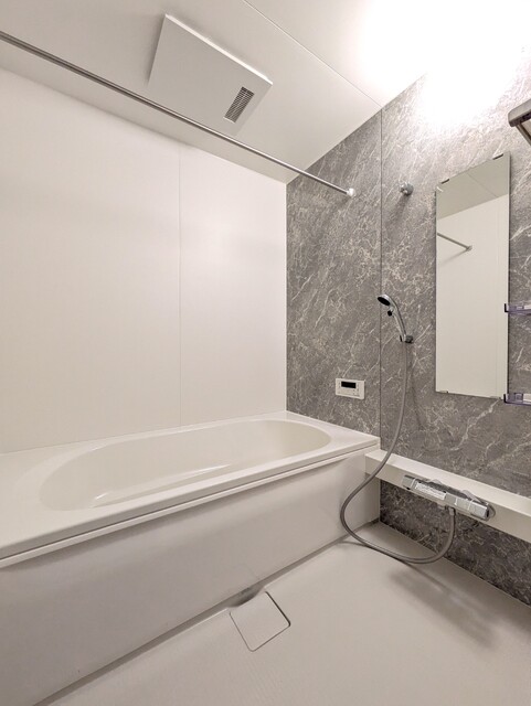 建物外観　建築中