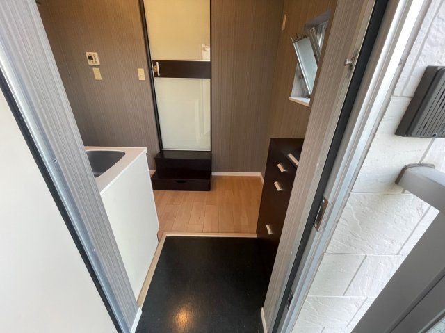 玄関　Novel Kurokawa（ノベルクロカワ）