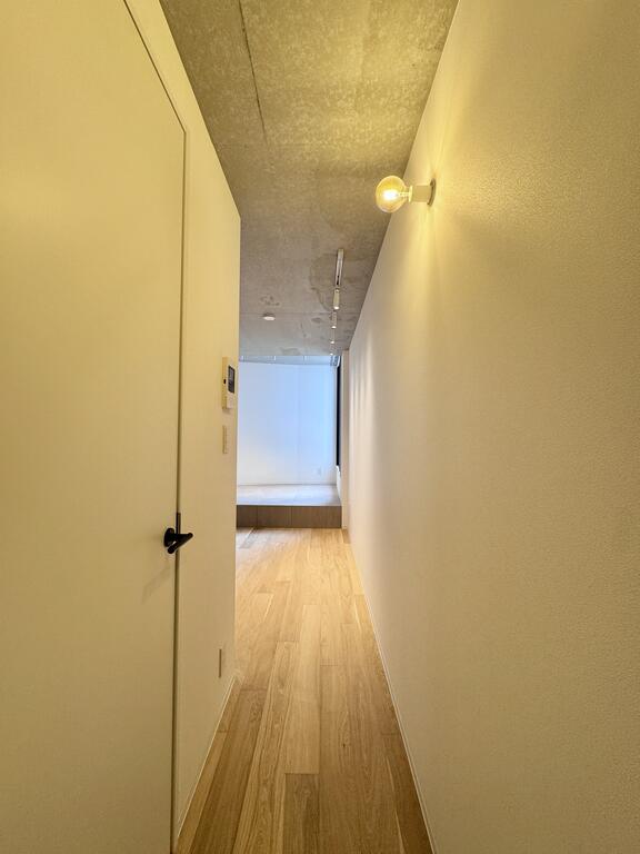 眺望　視線が通りにくい廊下