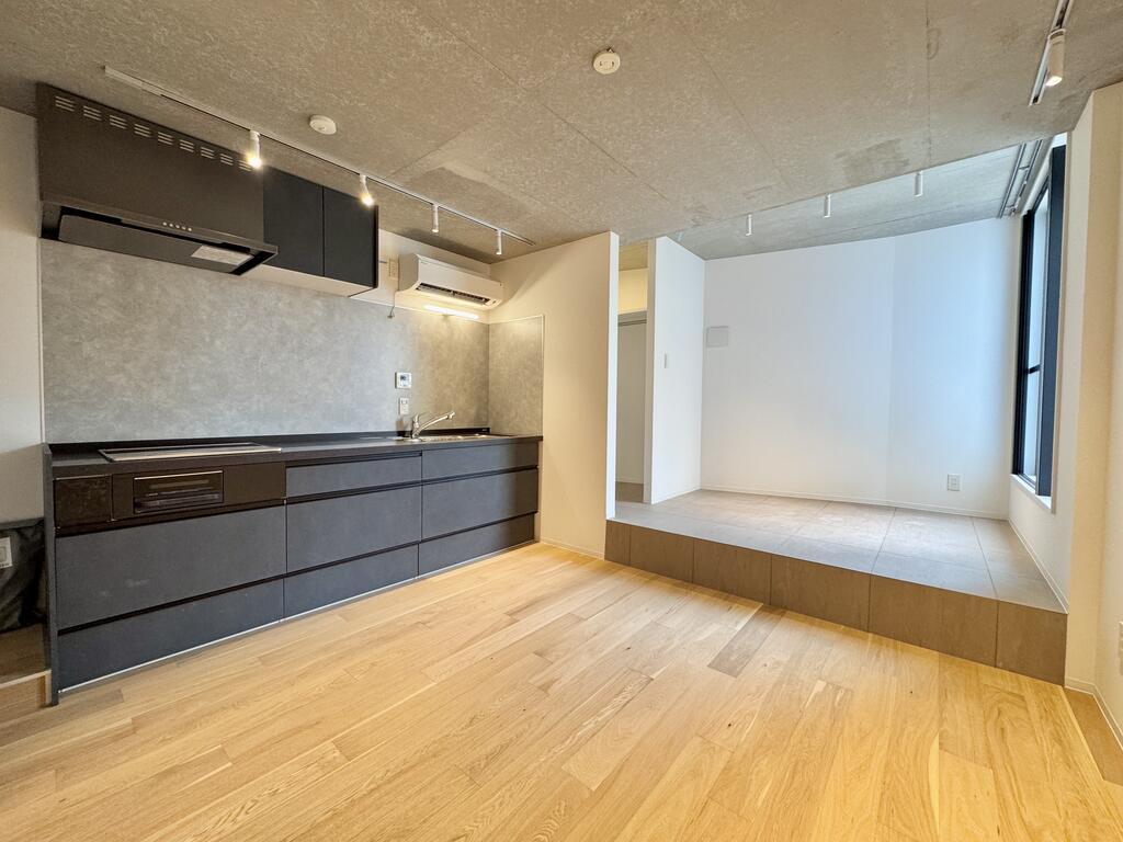 その他設備　オープンキッチンで部屋が広く使える
