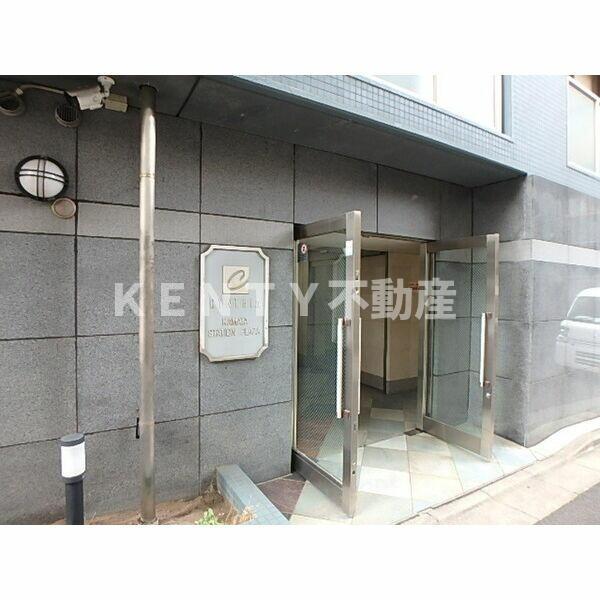 エントランス　建物の内部です