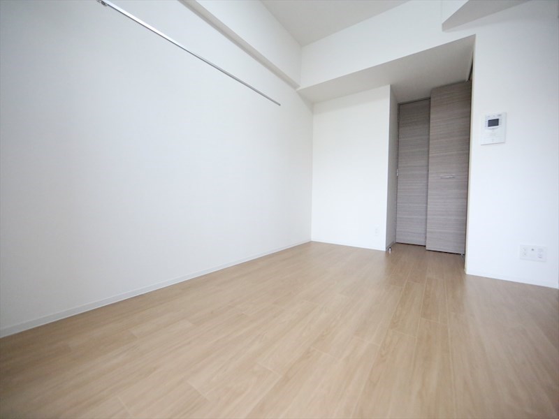 その他部屋・スペース　洋室7.6帖　クローゼット付（収納充実してます）