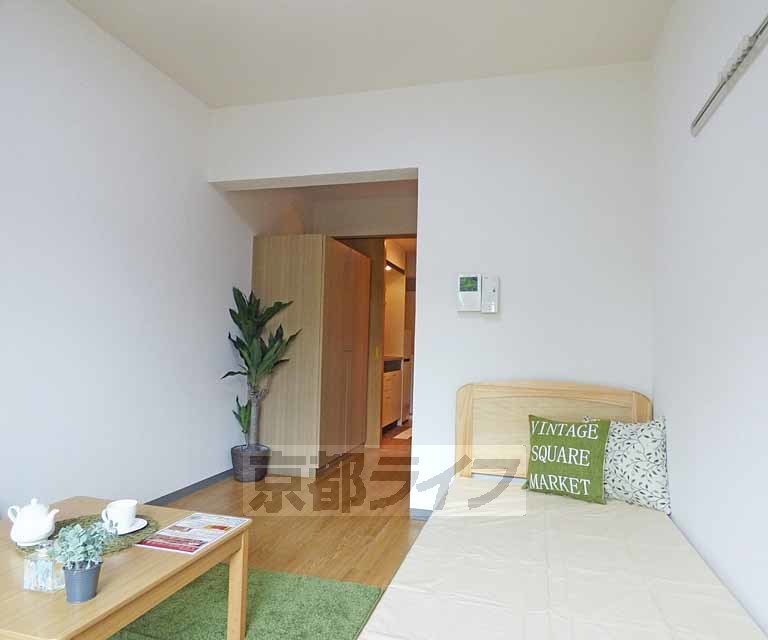 その他部屋・スペース　広々としたお部屋です。