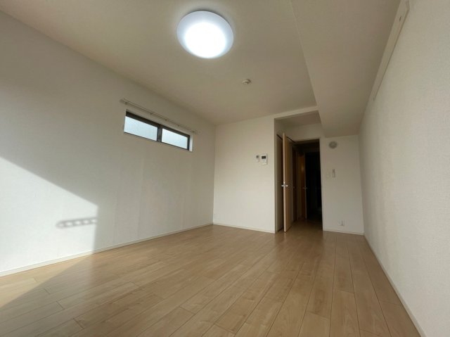 居室・リビング　他階の同間取りを示しております。