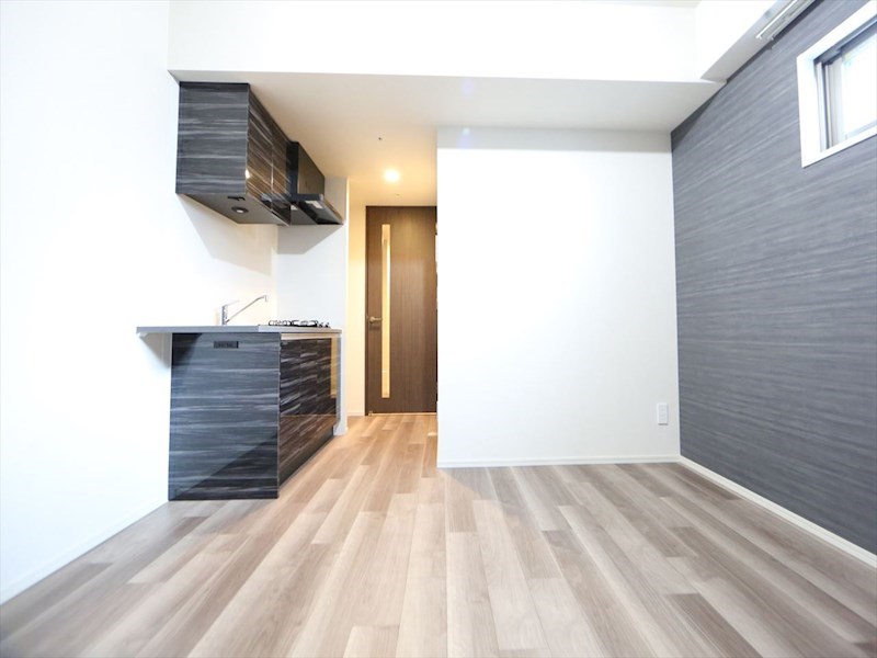 その他　ＬＤＫ8.1帖　システムキッチン　エアコン完備