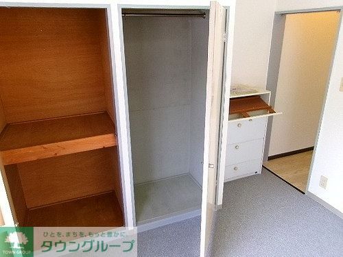 収納　クロゼット・物入　内装前