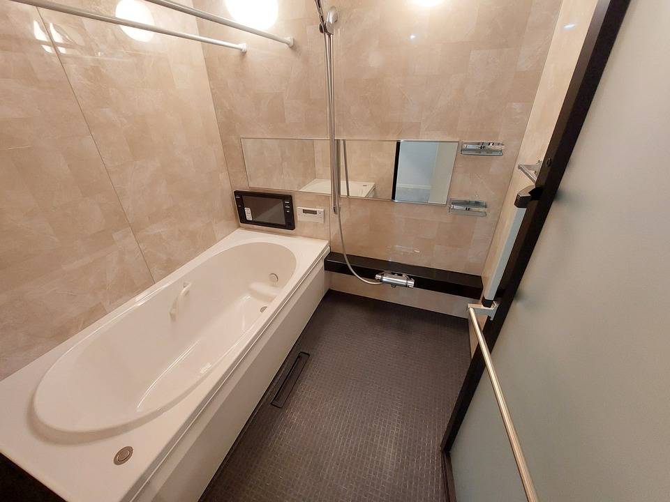 バス・シャワールーム　浴室