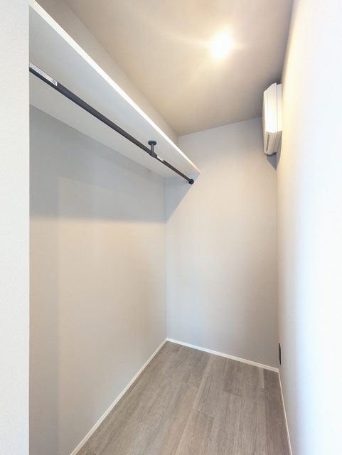 収納　ウォークインクローゼット