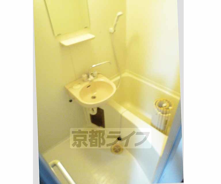 バス・シャワールーム　バスです