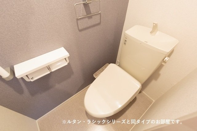 トイレ　シンプルで使いやすいトイレです