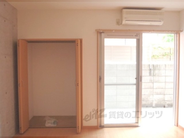 居室・リビング　居室