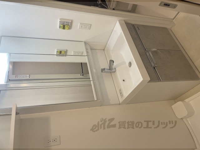 洗面設備　同仕様