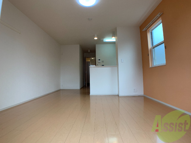 その他部屋・スペース　１１．９帖のワンルームは生活のメインとなる部屋ですね。