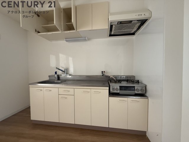 キッチン　収納スパースも豊富な使いやすいキッチンです♪