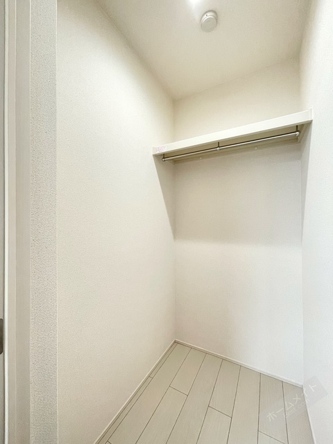 収納　大容量のウォークインクローゼット付き♪