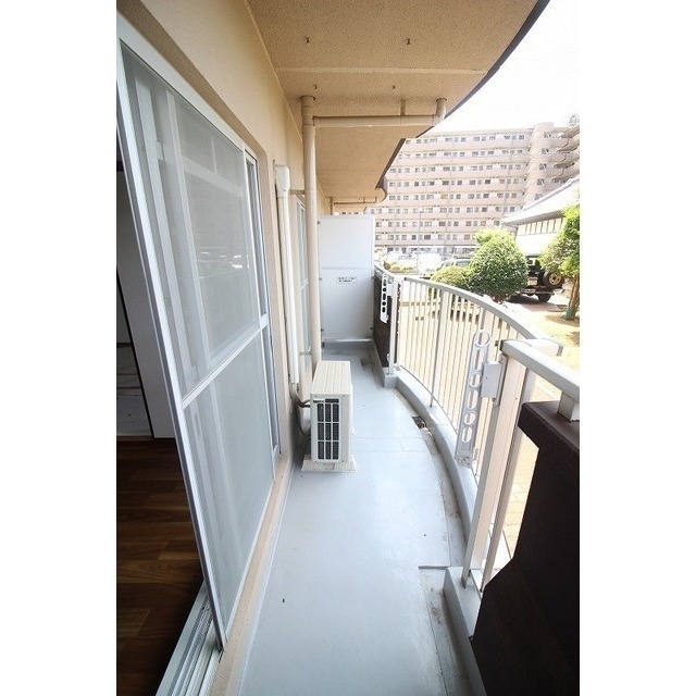 バルコニー　※写真は２－１０７です