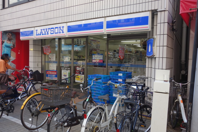 コンビニ　ローソン北区東十条四丁目店（コンビニ）まで375m