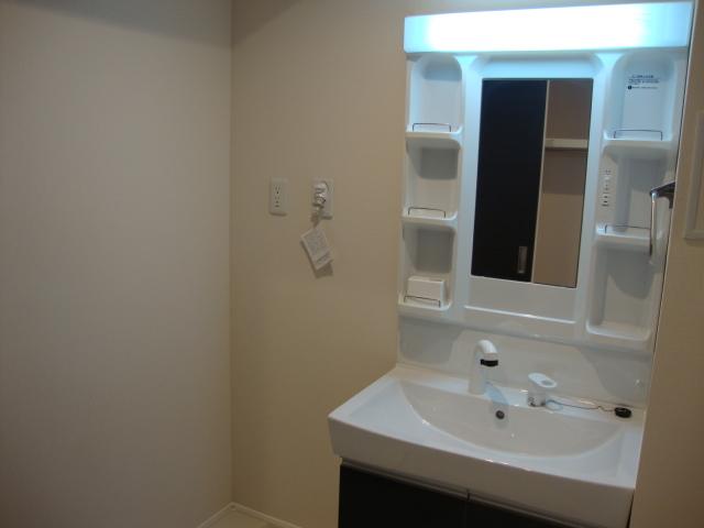 洗面設備　洗髪洗面化粧台